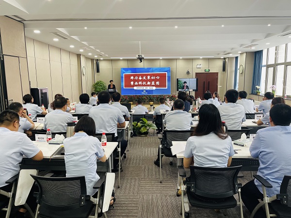 中国·BB贝博艾弗森(股份)有限公司-官方网站